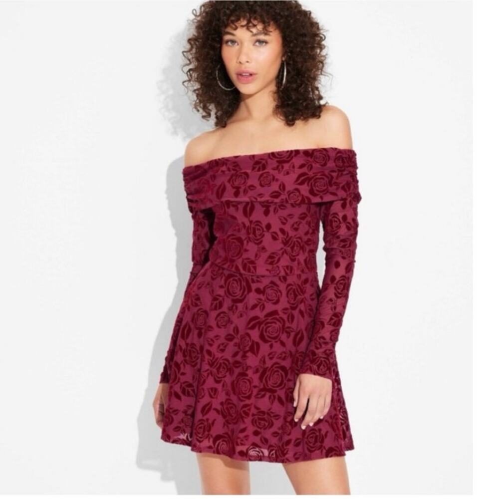 Wild Fable Floral Burn Out Off Shoulder Long Sleeve Dress Size XS NWT Burgundy - Picture 8 of 8
